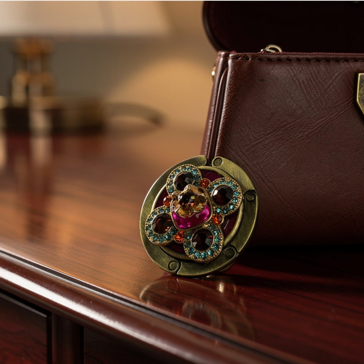 Luxe Tashanger Baroque Blossom