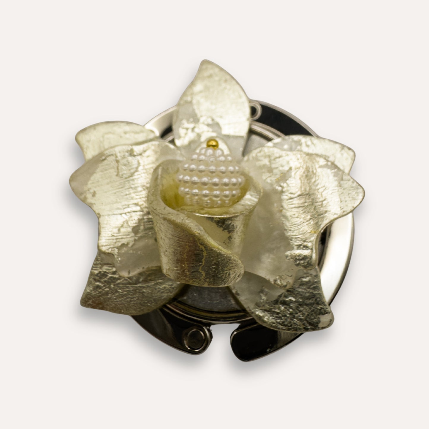 Luxe Tashanger Lelie Nocturne – 18K Witgoud