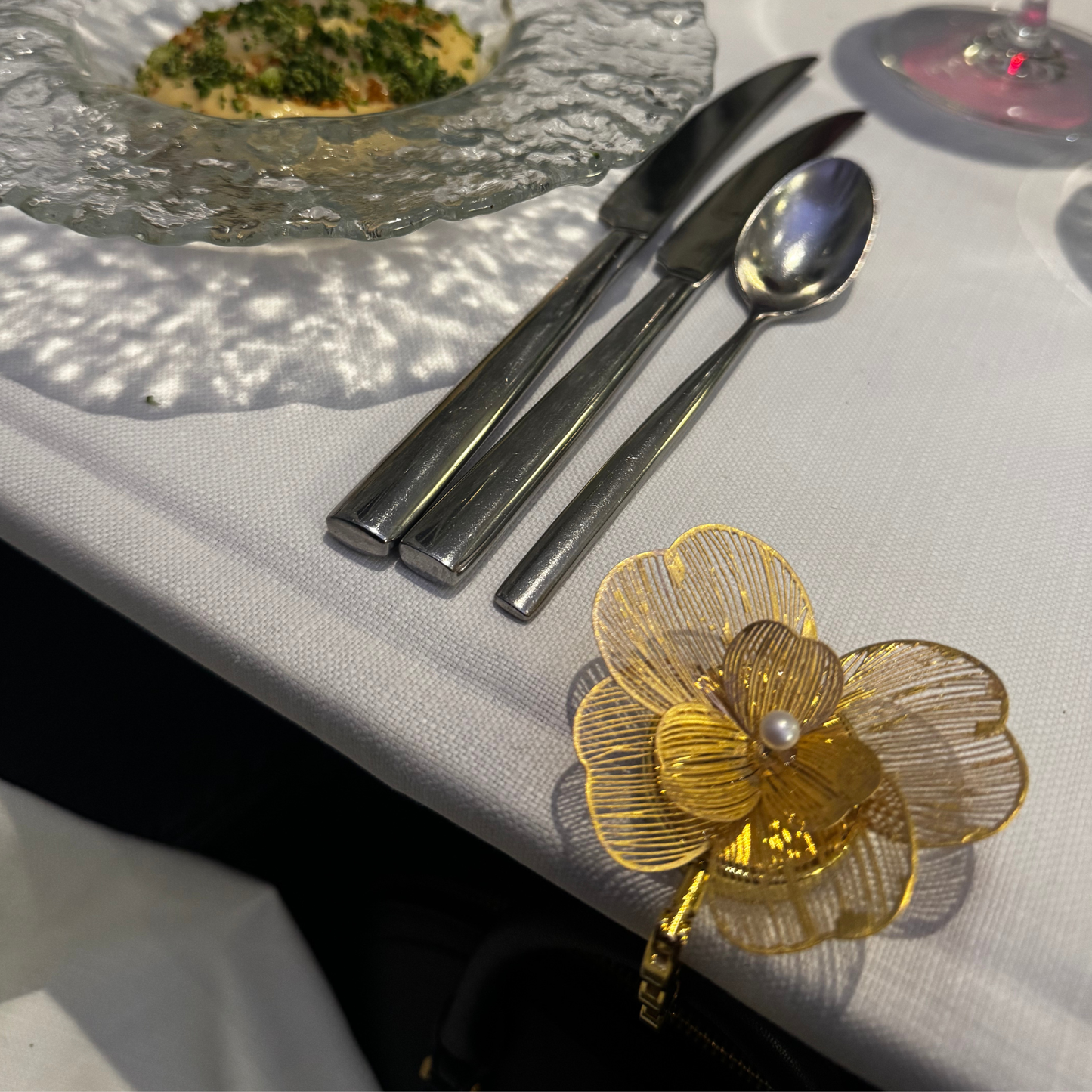 Luxe Tashanger Golden Orchidee 24K